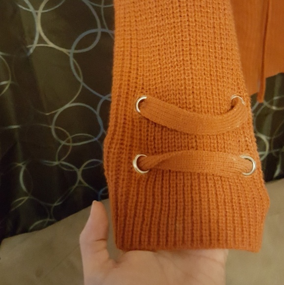 Sweater - Picture 2 of 3